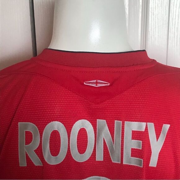 2004-06 England away jersey Wayne Rooney - Picture 6 of 7